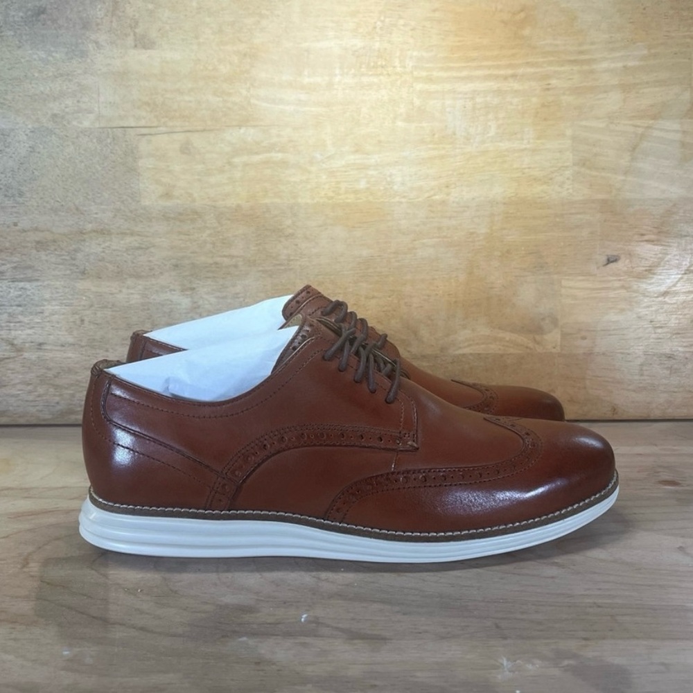 NEW Cole Haan Original Grand Wingtip Oxford Mens Size 9.5 W Shoes Woodbury/Ivory